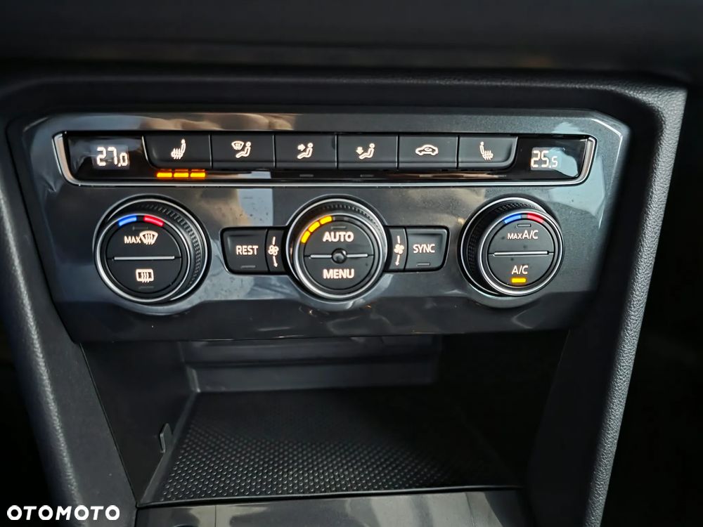 Volkswagen Tiguan 1.5 TSI EVO Elegance DSG - 22