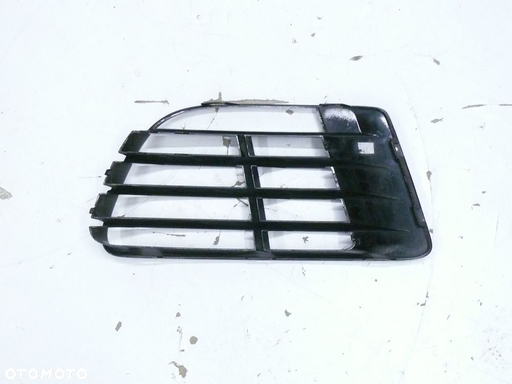 VW SCIROCCO R-LINE KRATKA ZDERZAKA PRAWA - 2