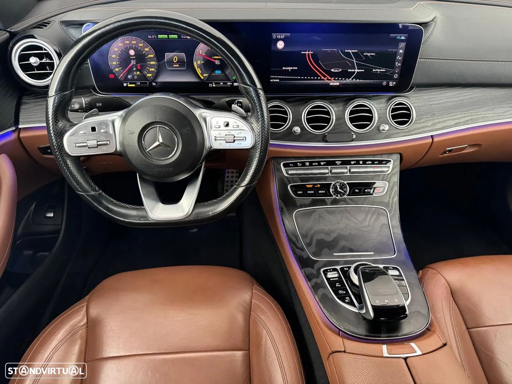 Mercedes-Benz E 300 de AMG Line - 18