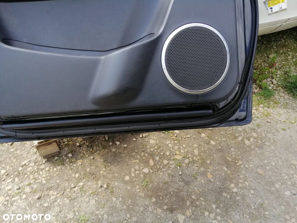 Chevrolet Captiva C100 drzwi kompletne kod lakieru 19U Black Mica bez korozji EU - 8