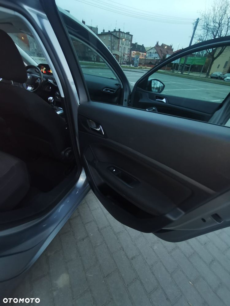 Peugeot 308 2.0 HDi Active - 13