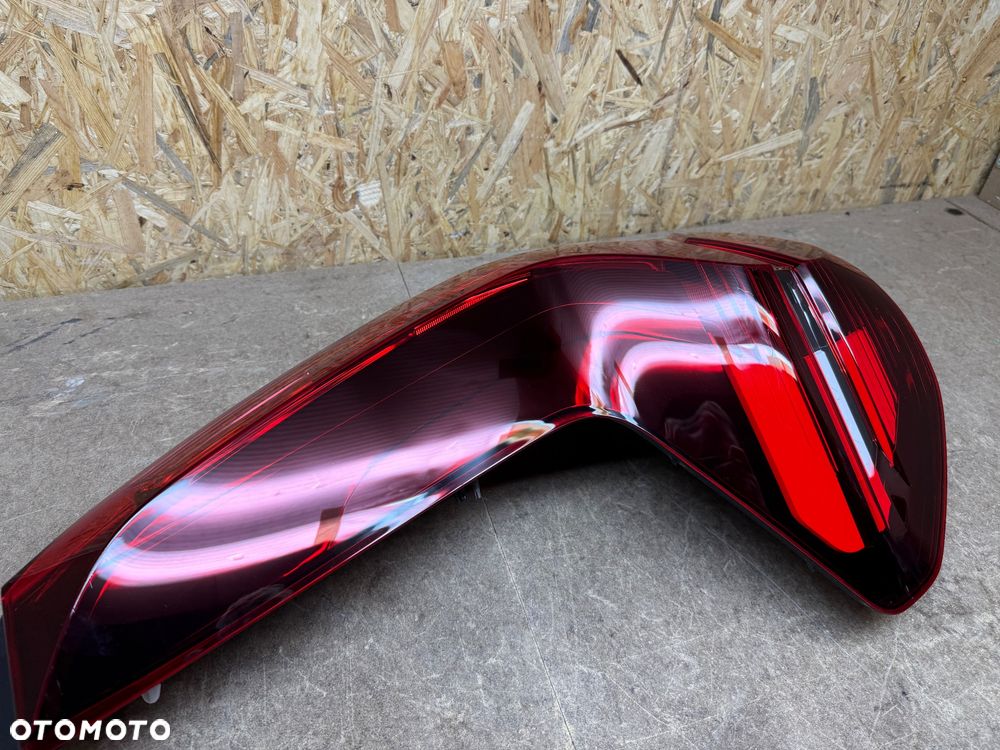 LAMPA TYŁ LEWA LED DACIA JOGGER 265557076R - 8