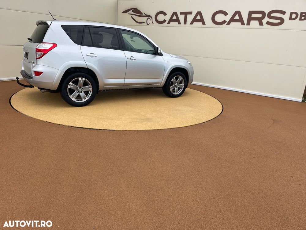 Toyota RAV4 - 17