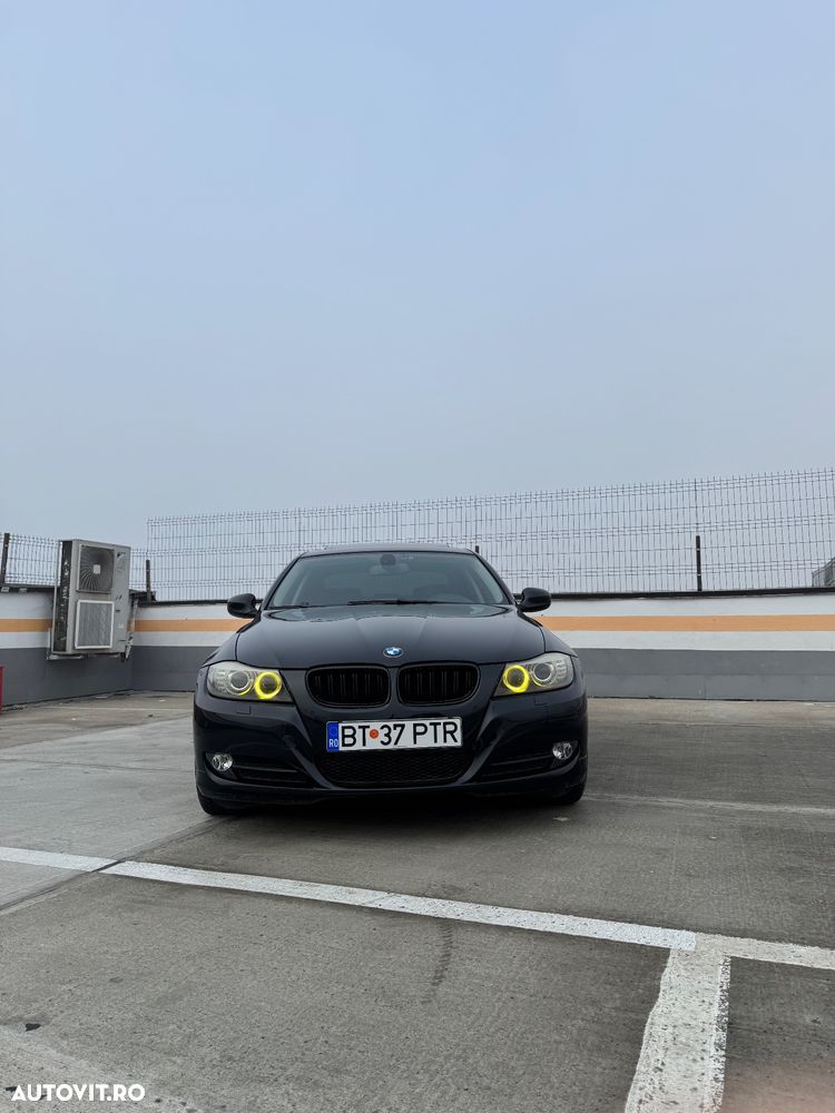 BMW Seria 3 318i - 2