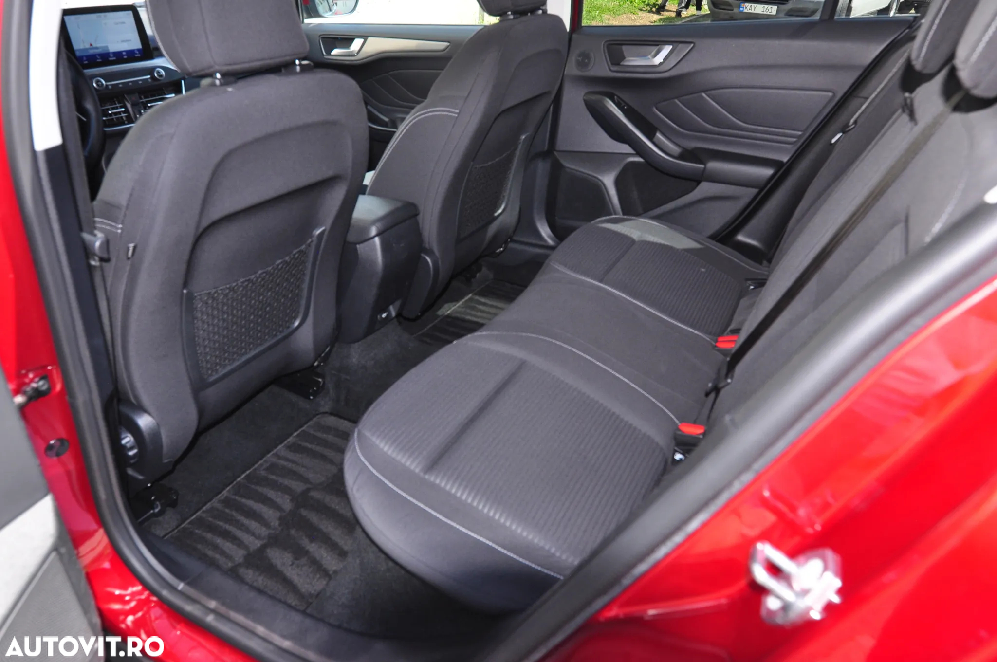 Ford Focus 1.5 EcoBlue Start-Stopp-System TITANIUM - 17