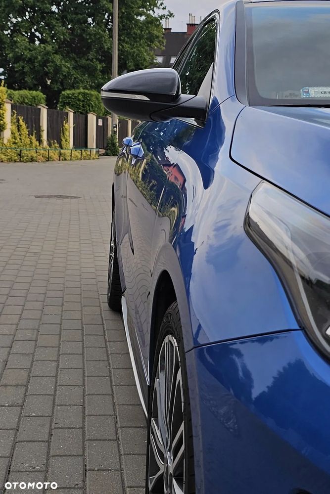 Kia ProCeed - 10