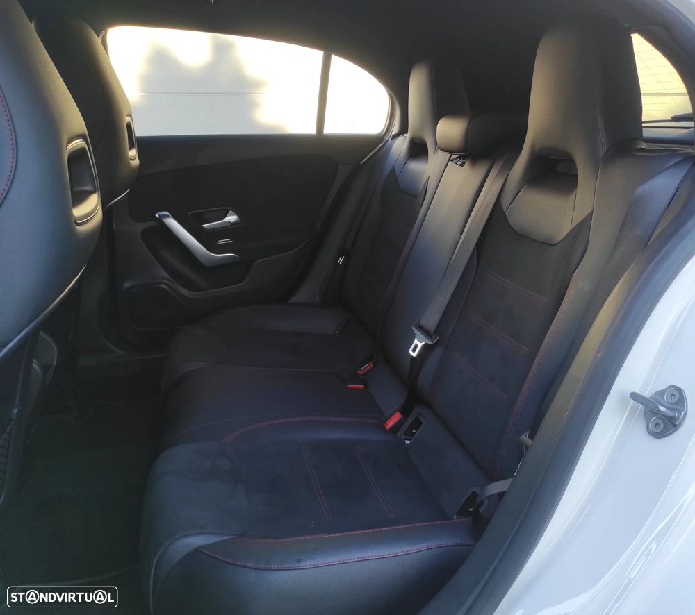 Mercedes-Benz A 180 d AMG Line Aut. - 24