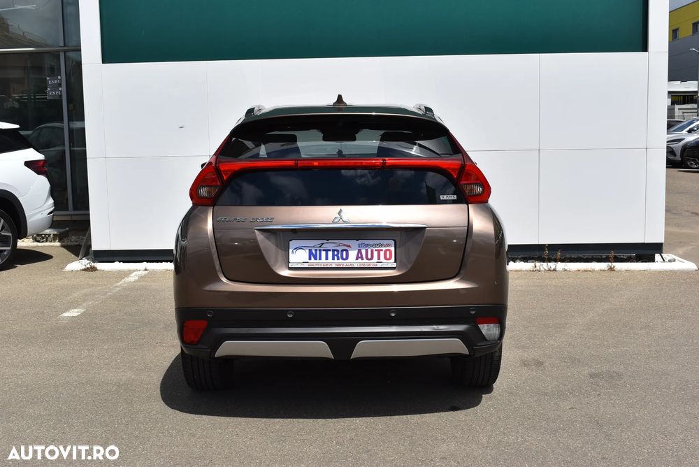 Mitsubishi Eclipse-Cross 1.5-litre 16-valve DOHC MIVEC 4X4 Instyle+ Aut. - 6