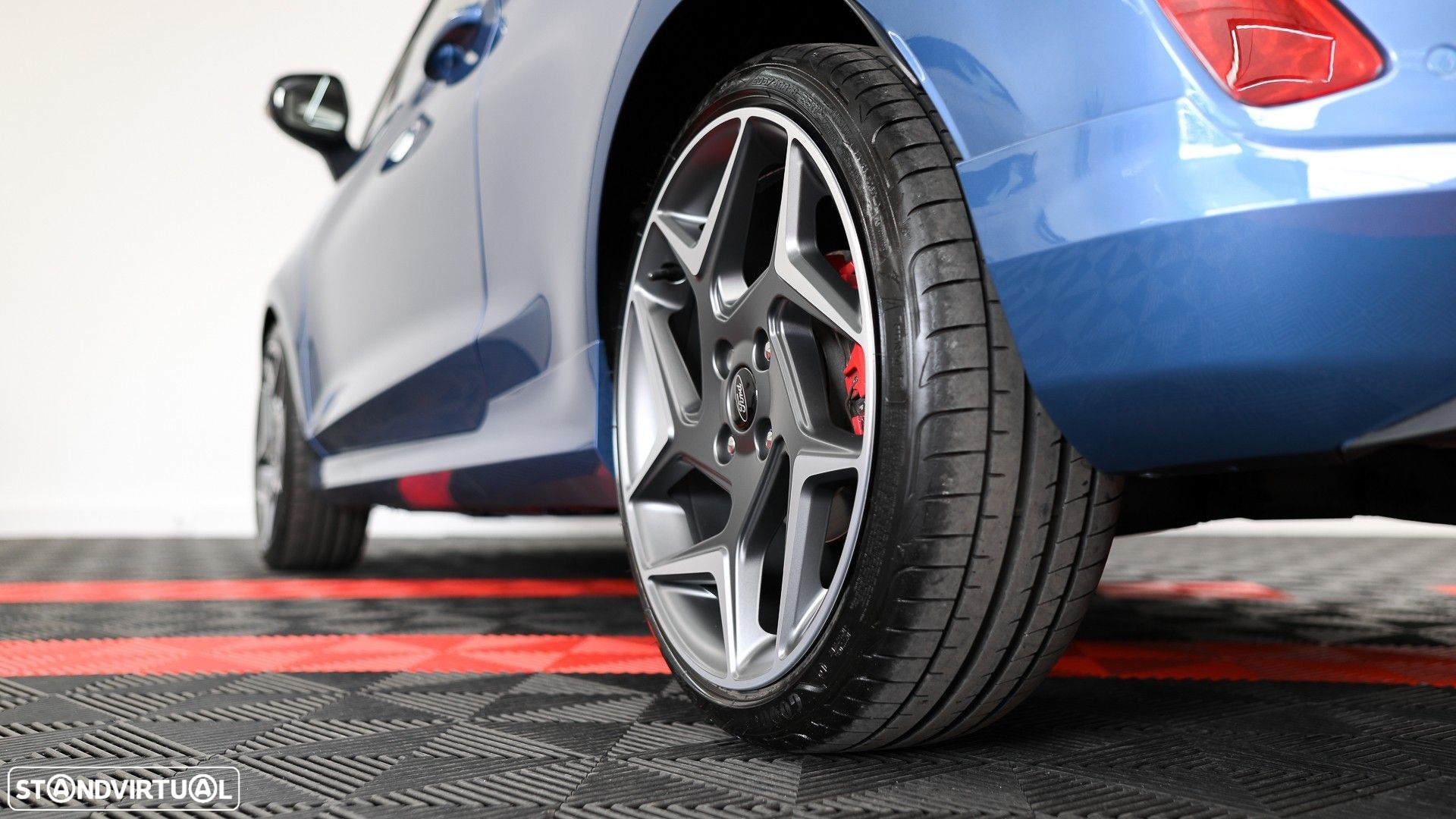 Ford Fiesta 1.5 EcoBoost S&S ST X - 26