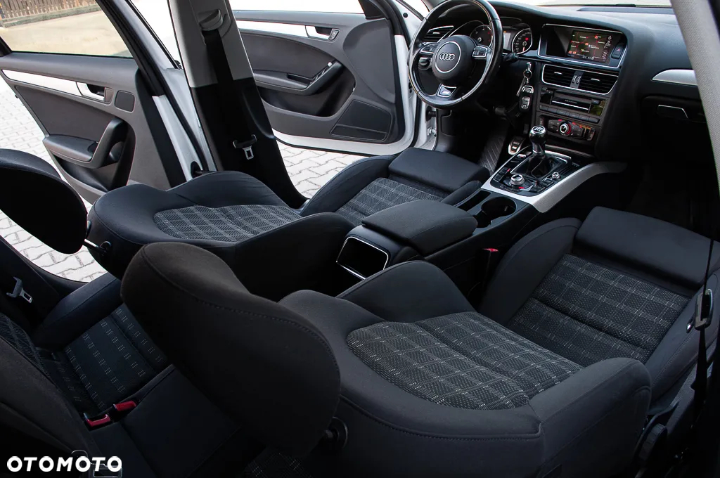 Audi A4 Avant 2.0 TDI quattro sport - 25