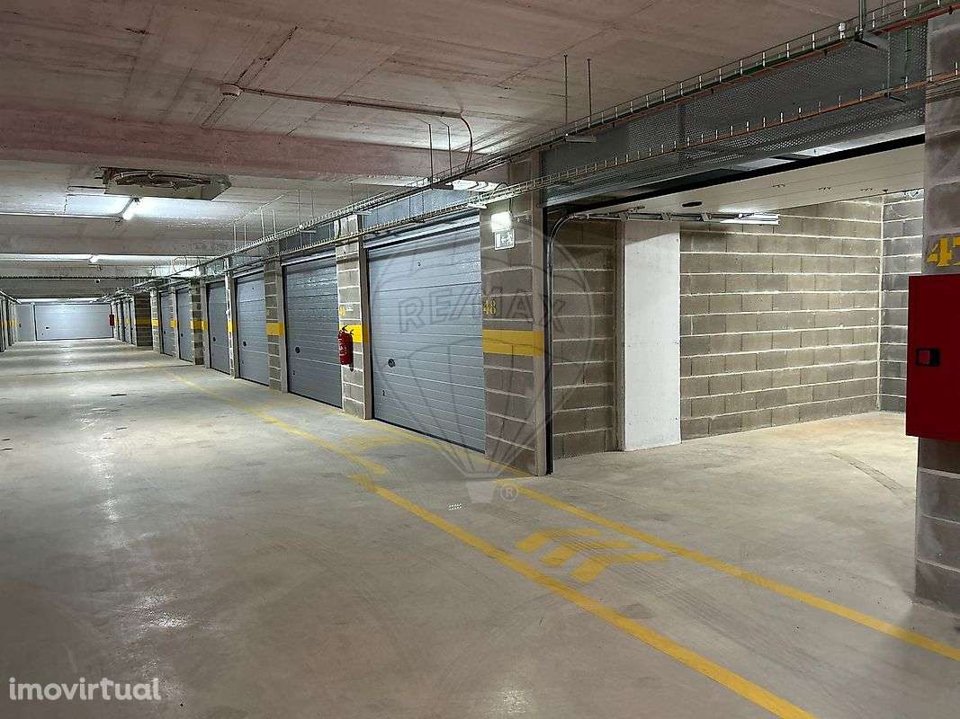 Garagem  para arrendamento - Grande imagem: 2/15