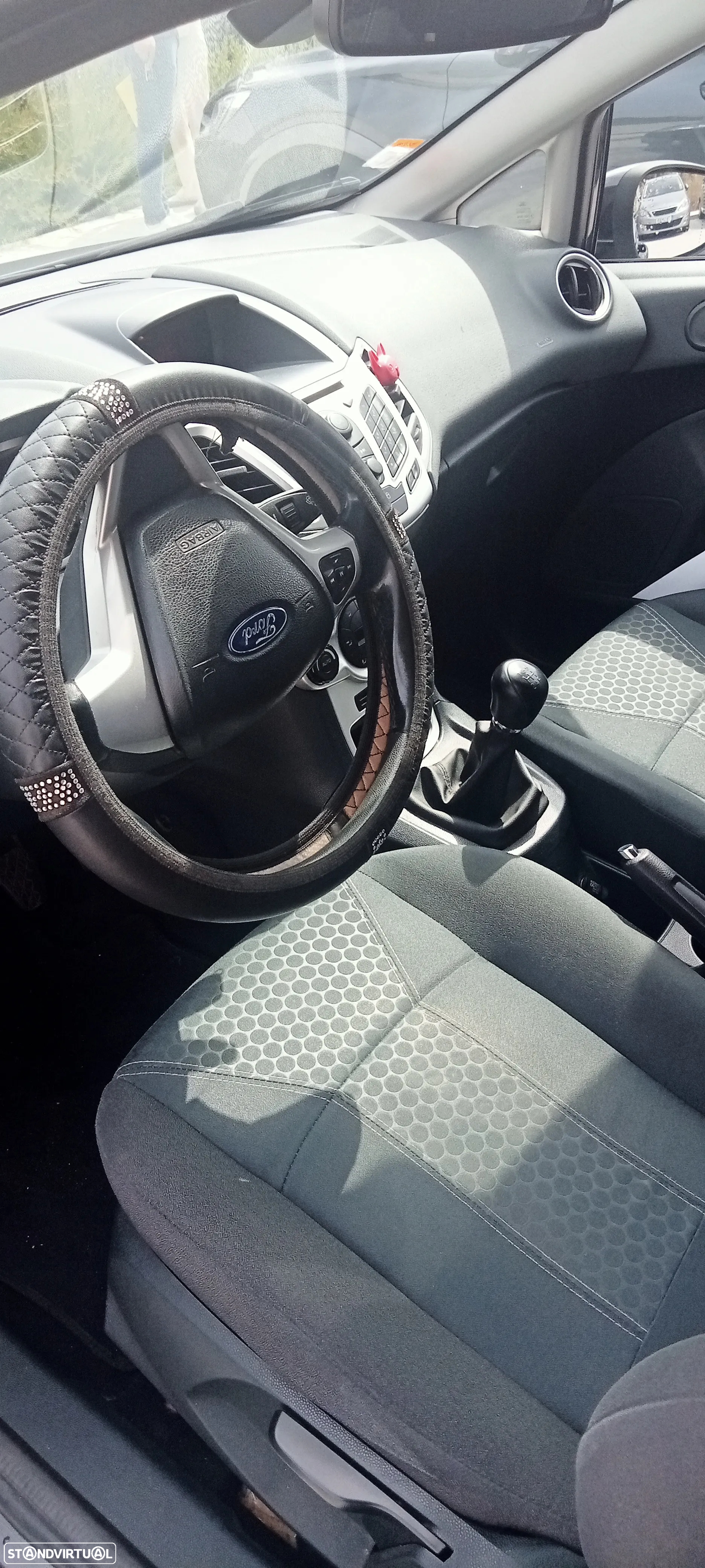 Ford Fiesta 1.6 TDCi Titanium - 11