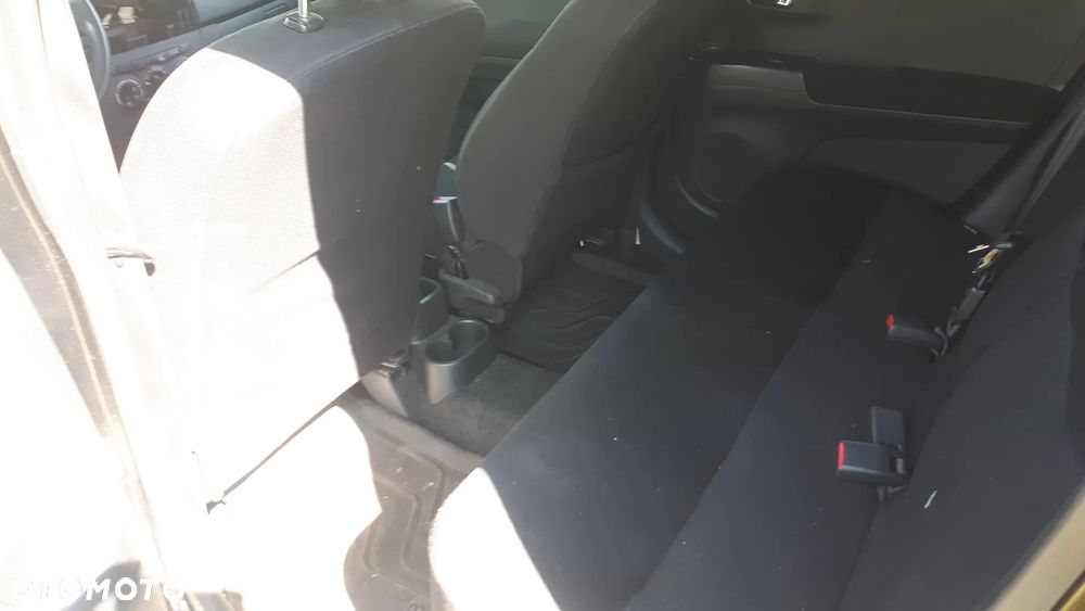 Daihatsu Materia 1.5 black edition - 21