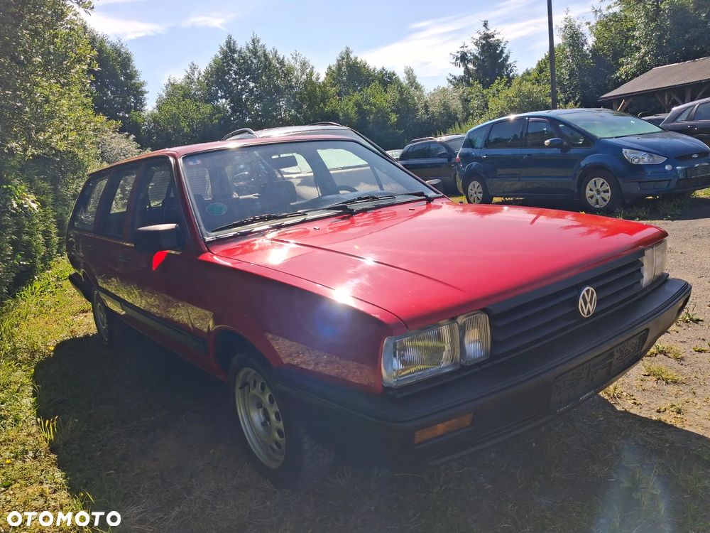 Volkswagen Passat - 8