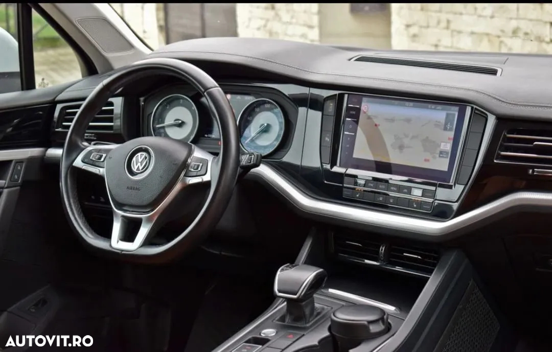 Volkswagen Touareg V6 TDI Elegance - 7