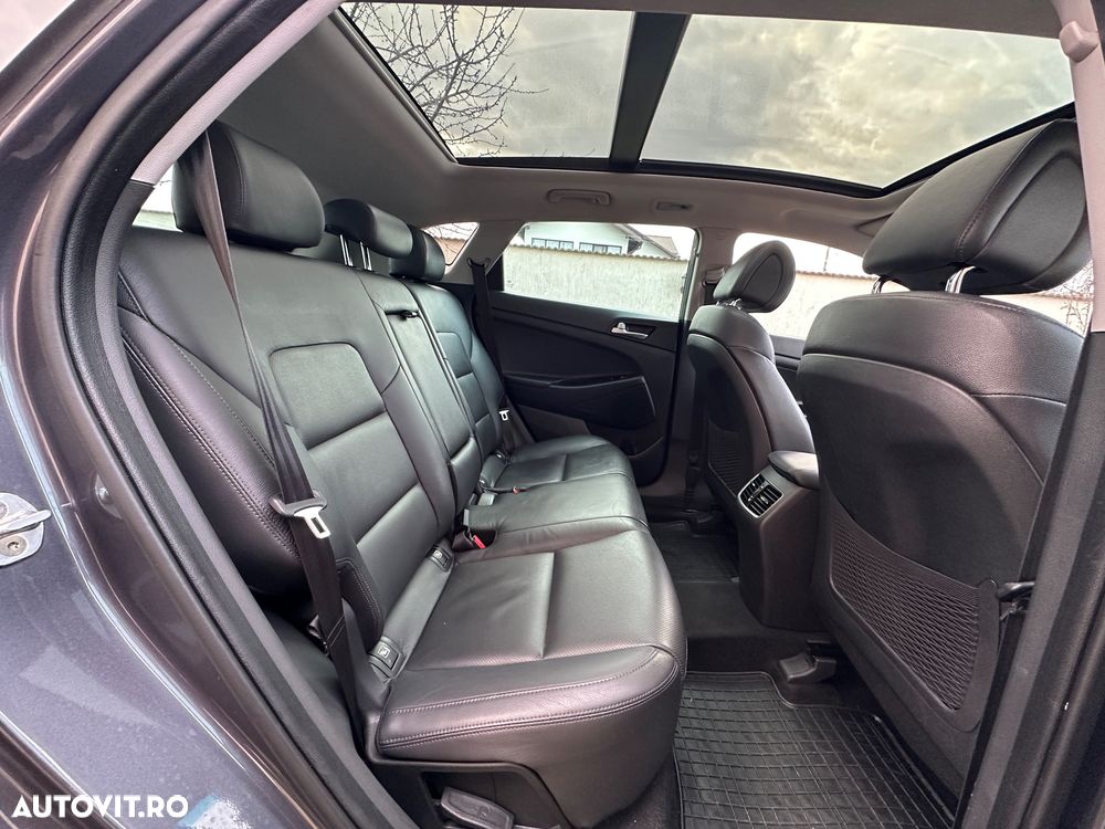 Hyundai Tucson blue 1.7 CRDi 2WD Style - 30