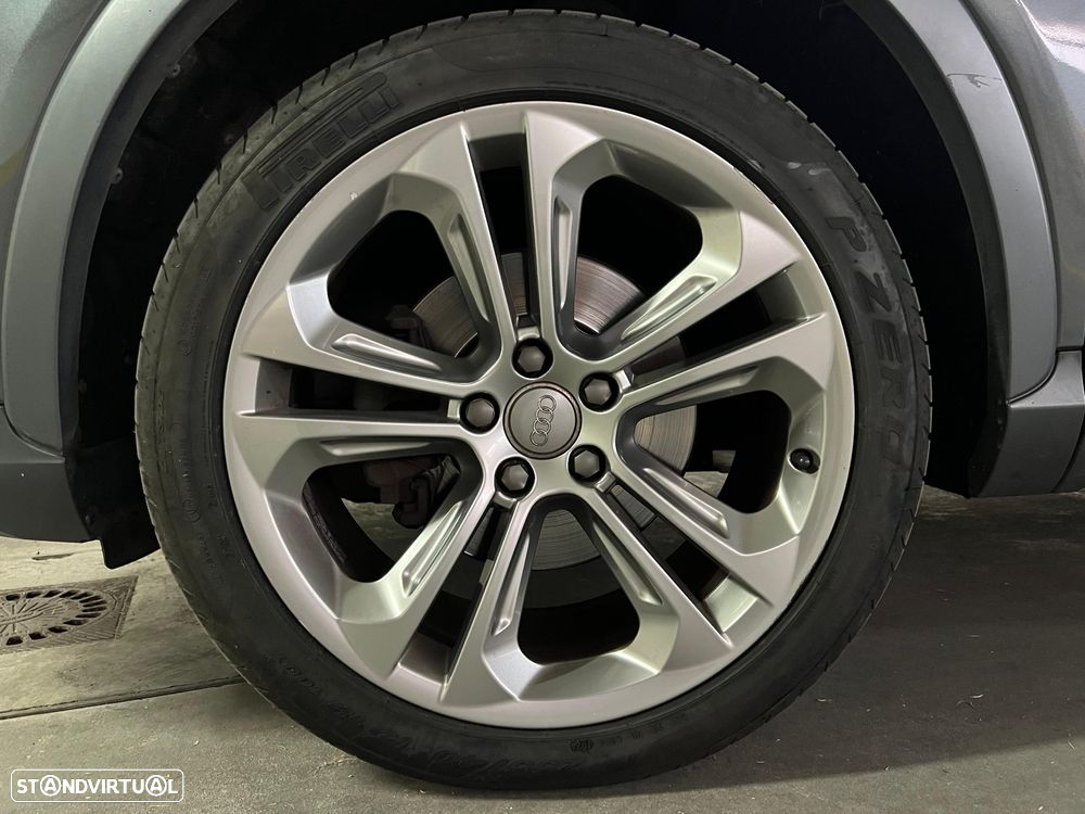 Audi Q3 2.0 TDI quattro Sport S tronic - 10