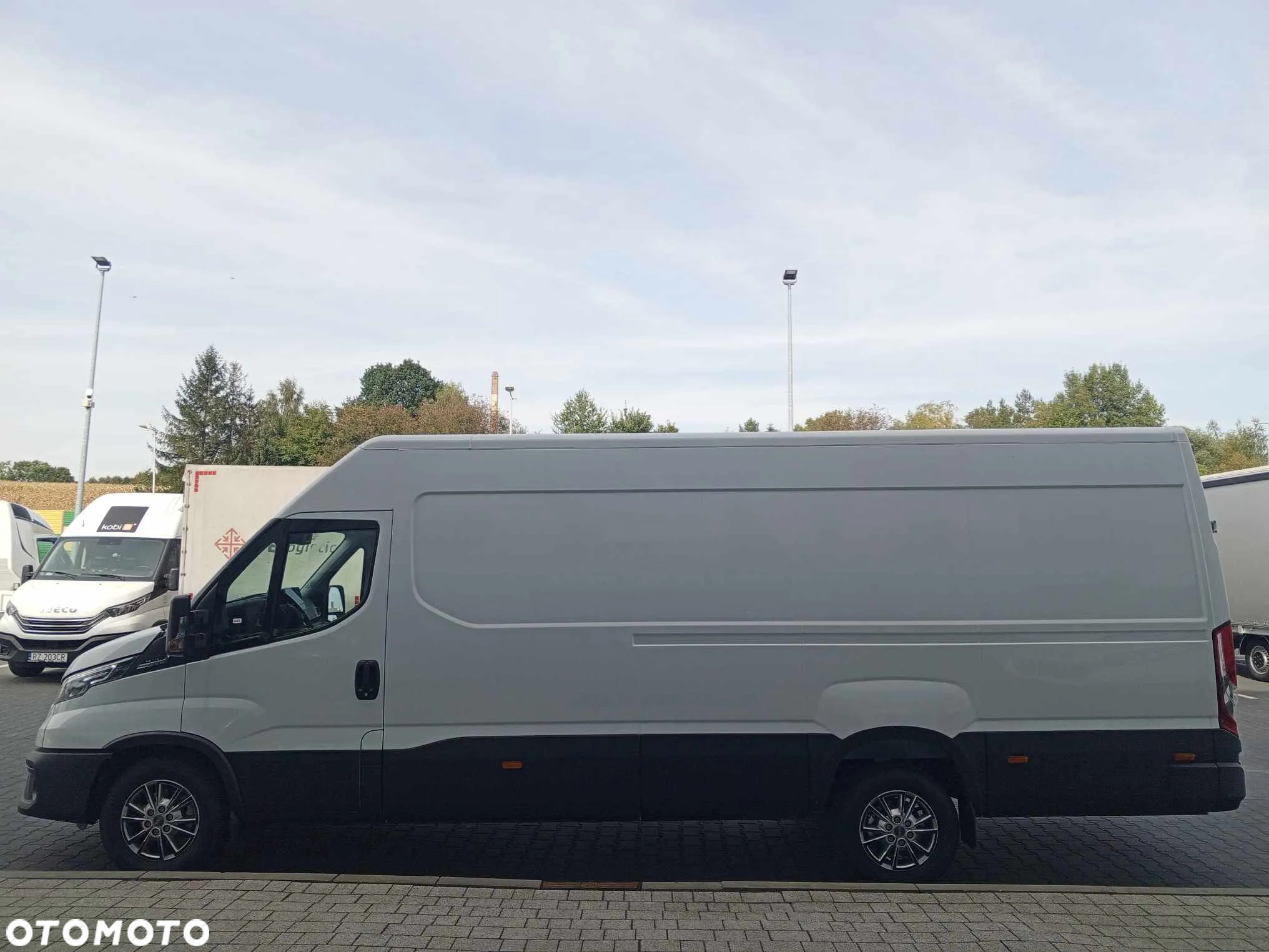 Iveco Daily 35S18HA8V MY24 - 5