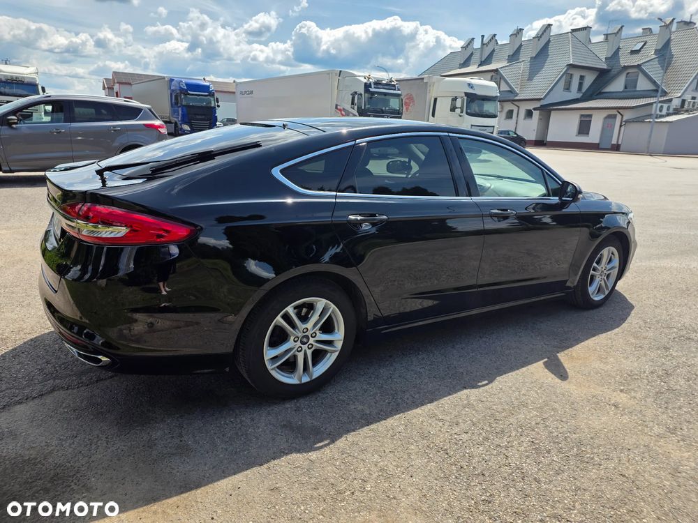 Ford Mondeo 2.0 EcoBlue Titanium - 4