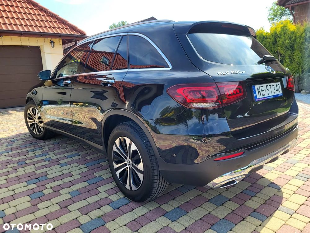 Mercedes-Benz GLC 200 d 4-Matic Business Edition - 4