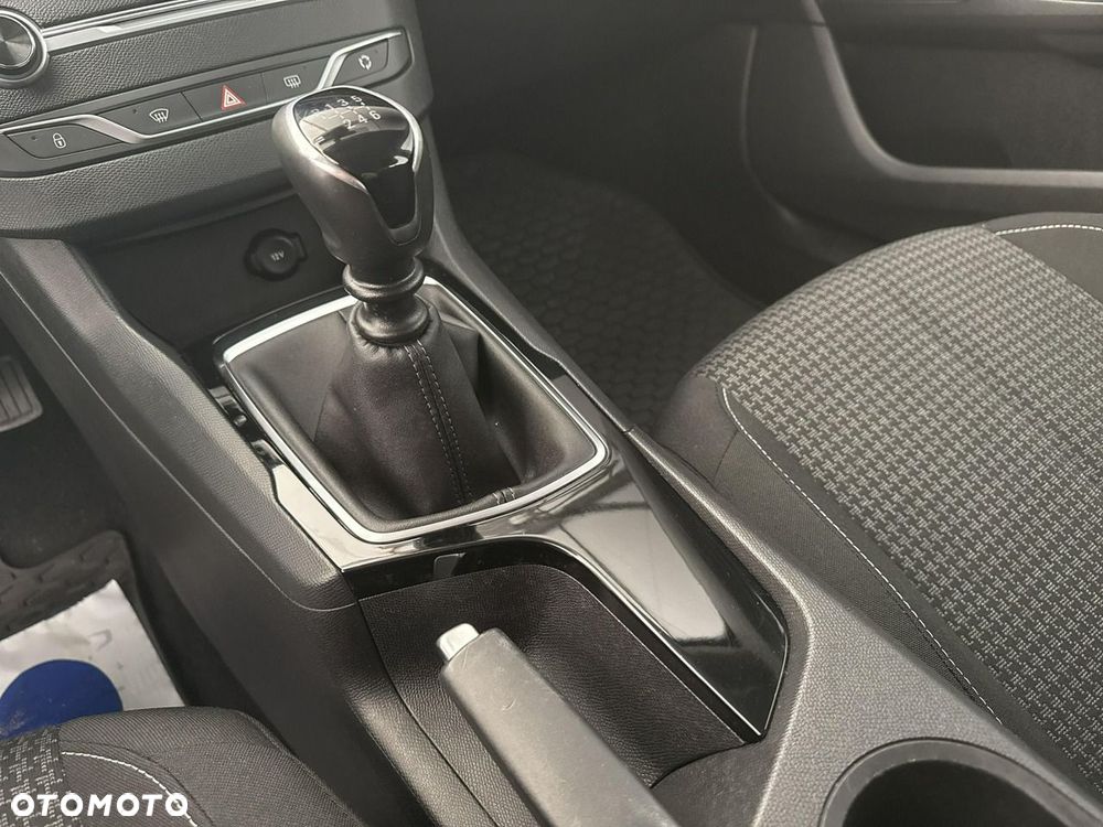 Peugeot 308 - 17
