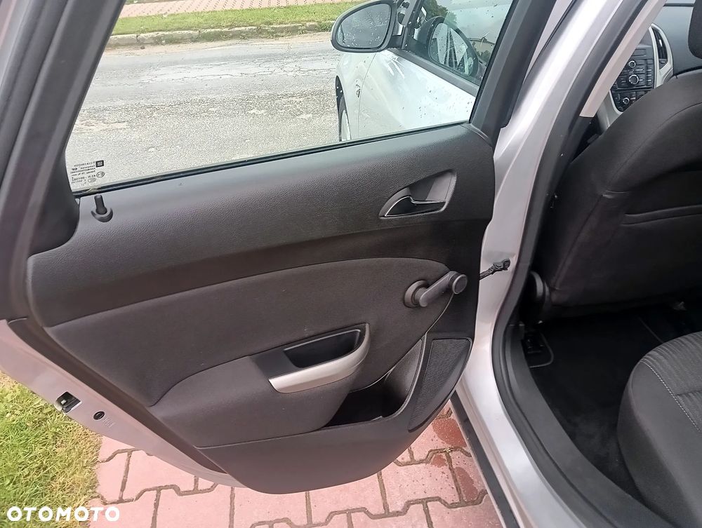 Opel Astra 1.4 Turbo Cosmo - 13