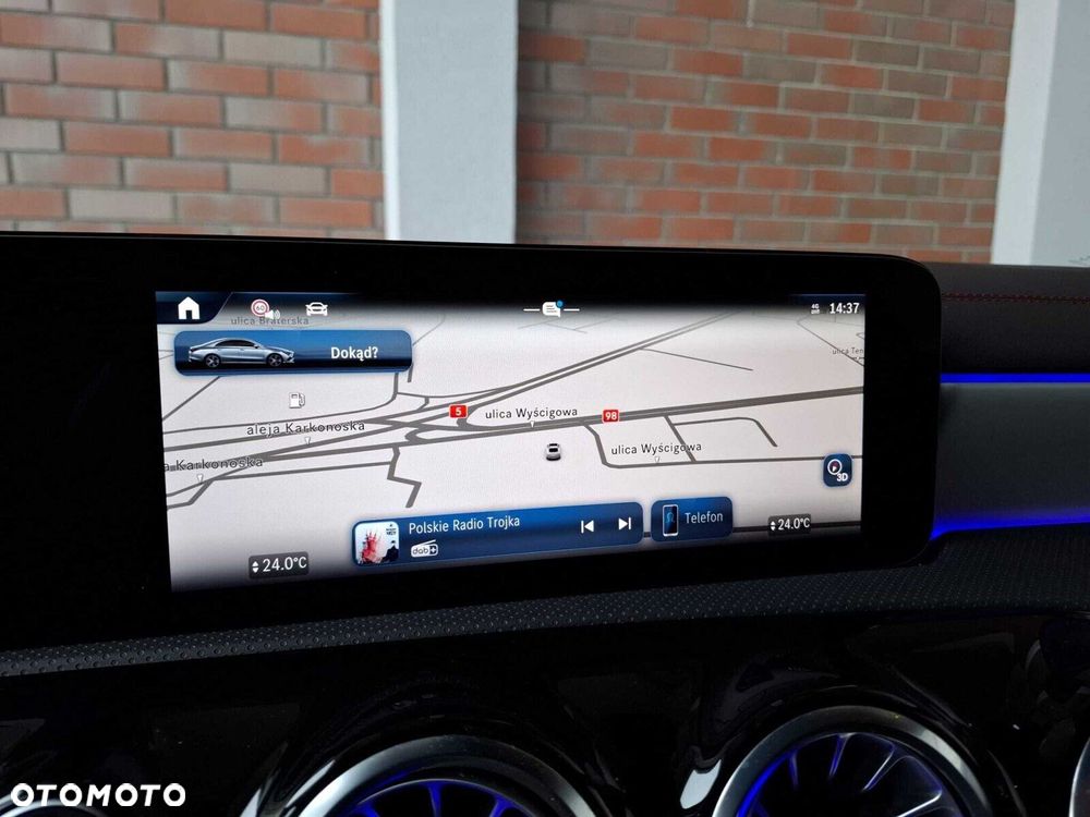 Mercedes-Benz CLA - 22