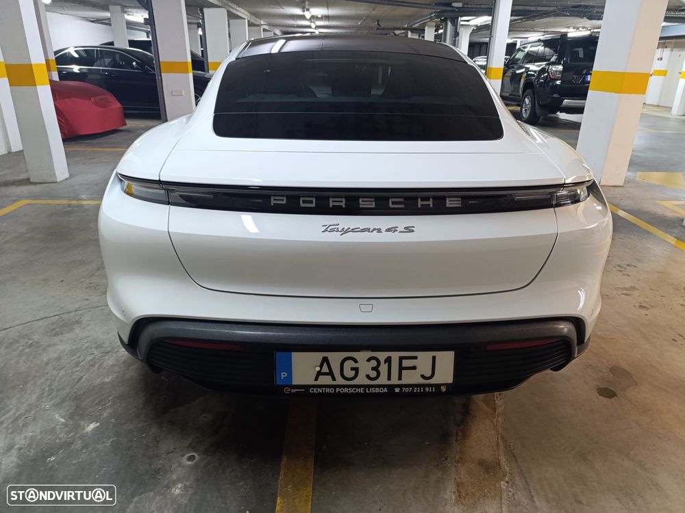 Porsche Taycan 4S - 6