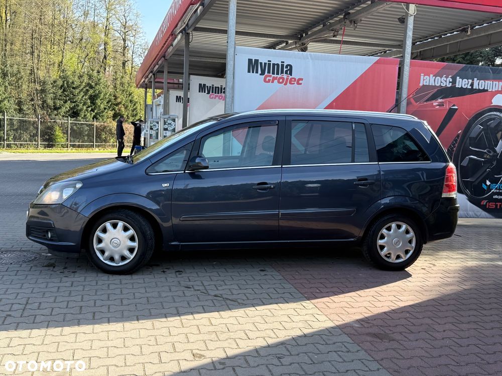 Opel Zafira 1.6 - 6