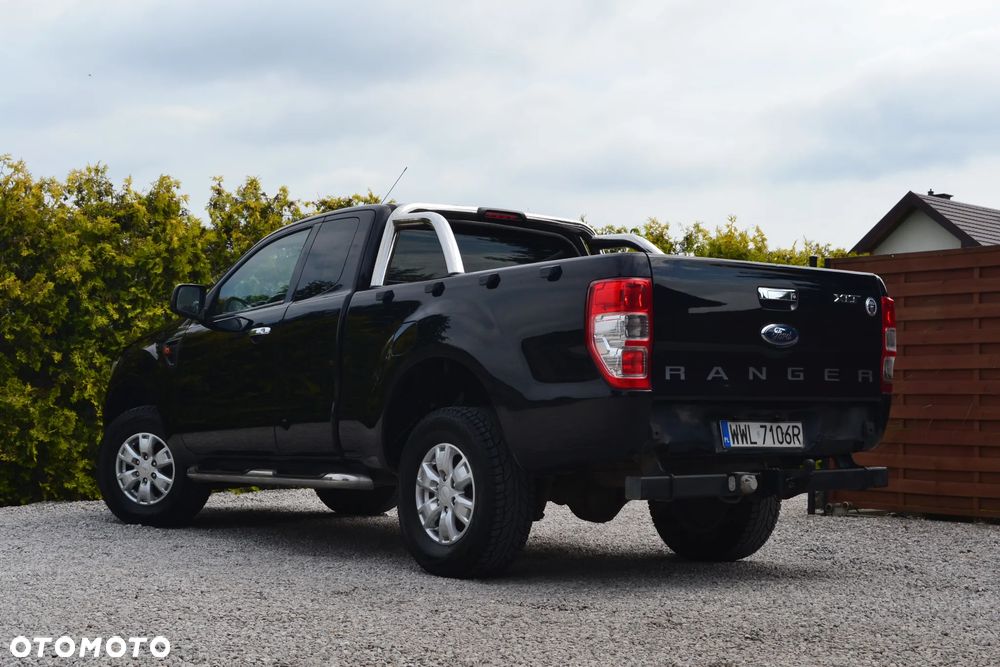 Ford Ranger 2.2 TDCi 4x4 DC XLT - 13
