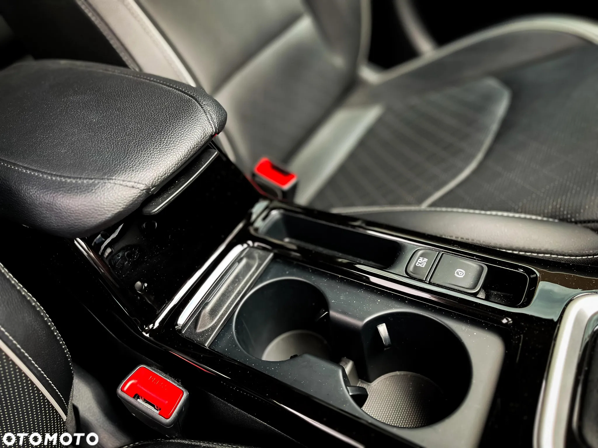 Kia XCeed 1.6 GDI PHEV L Business Line DCT - 31