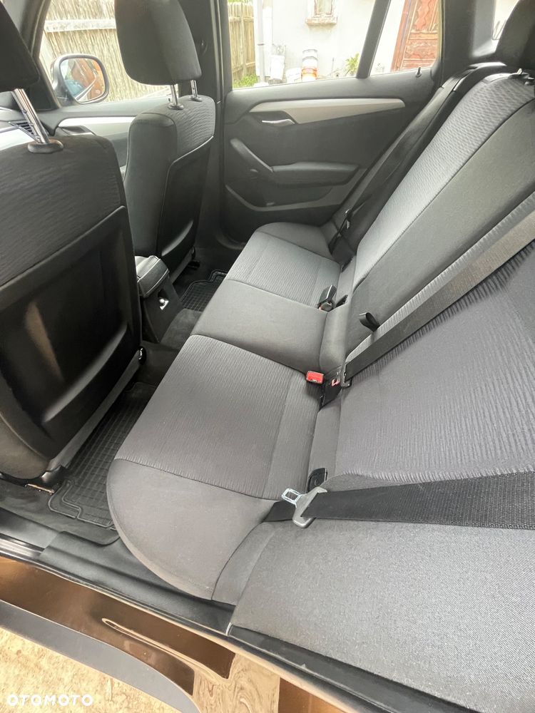 BMW X1 sDrive18i - 7