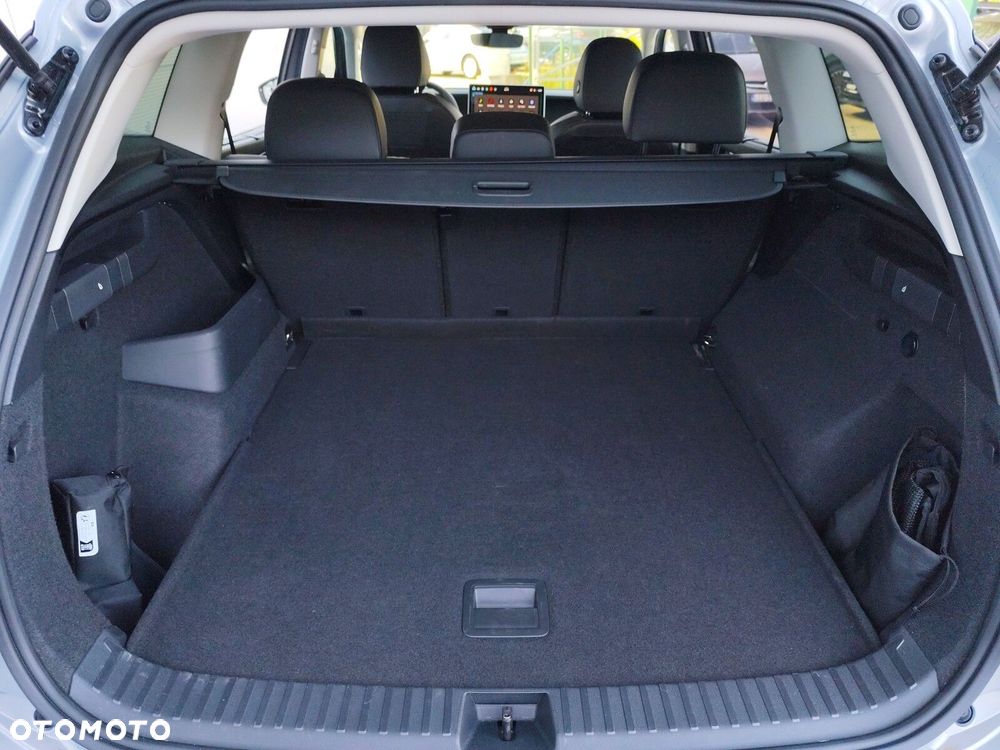 Volkswagen Tayron 2.0 TSI 4Mot Life DSG - 20