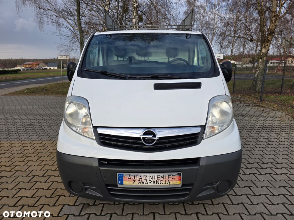Opel Vivaro - 2