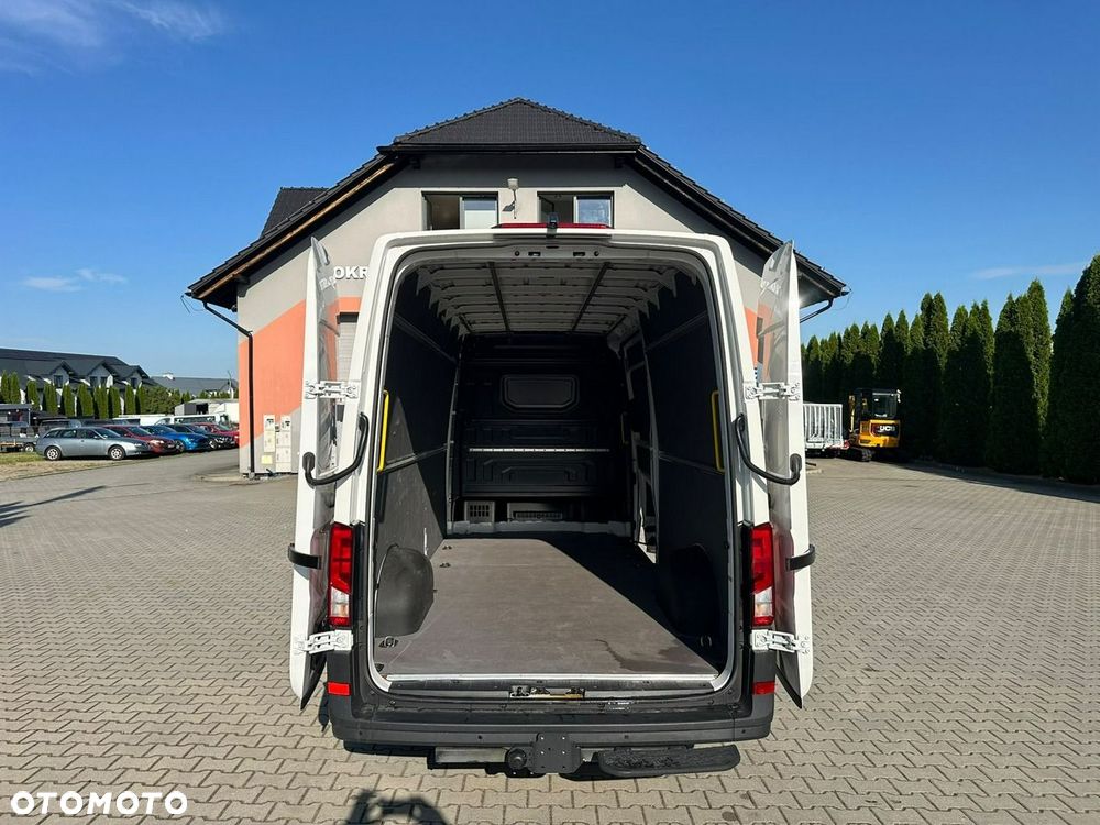 Volkswagen Crafter - 9