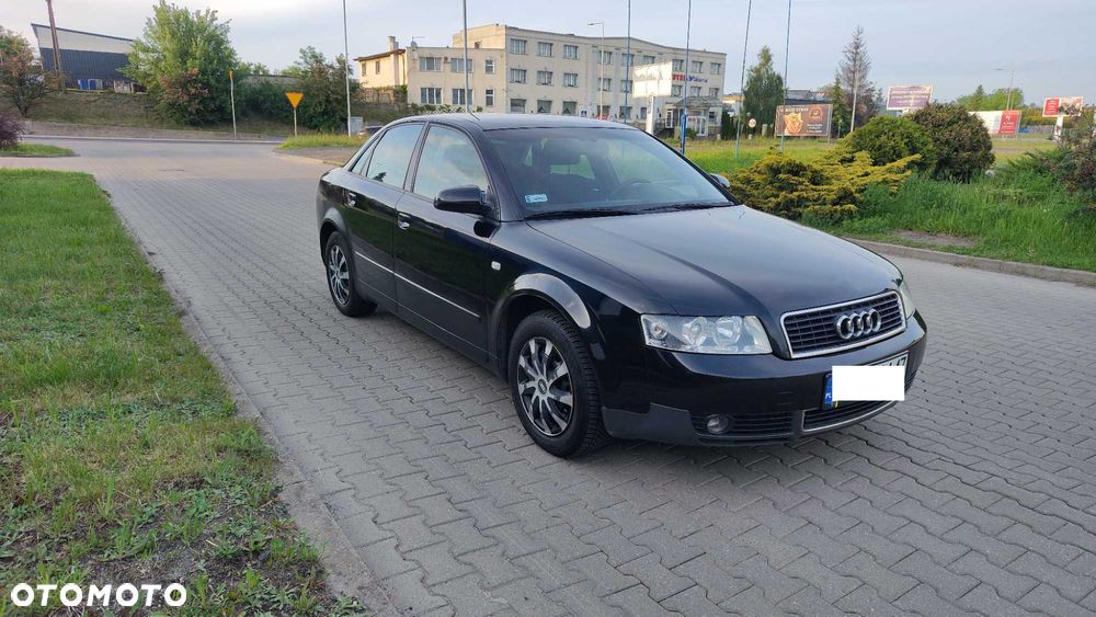 Audi A4 Limousine - 2