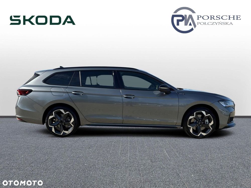 Skoda Superb 2.0 TSI Sportline DSG - 7