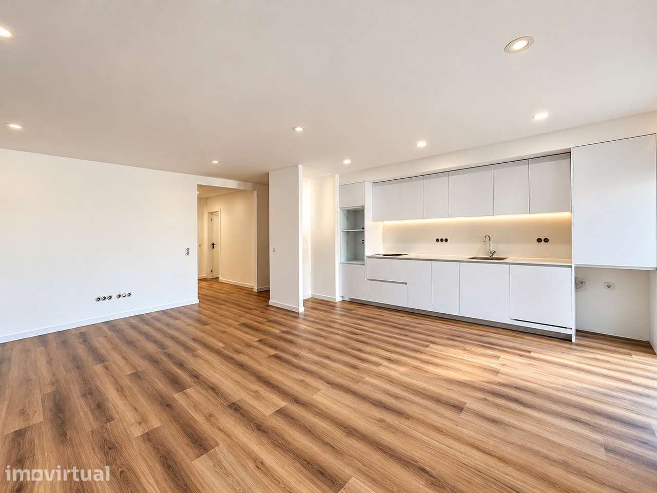 APARTAMENTO T3 TOTALMENTE RENOVADO | SÃO LAZARO| BRAGA - Grande imagem: 3/15