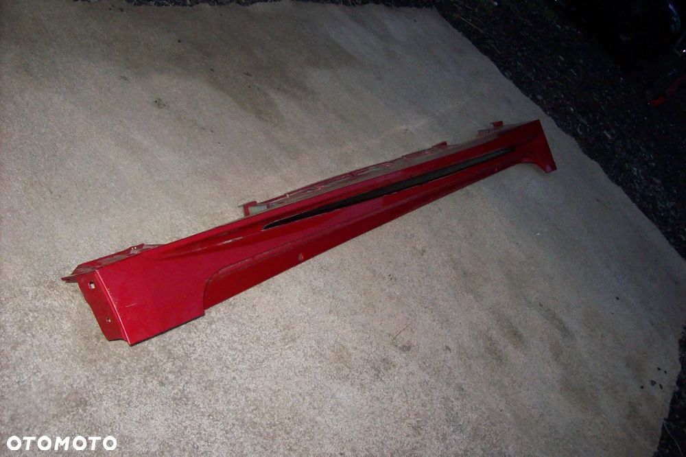 LISTWA PROGOWA PRAWA TOYOTA COROLLA E-21 GR SPORT - 3