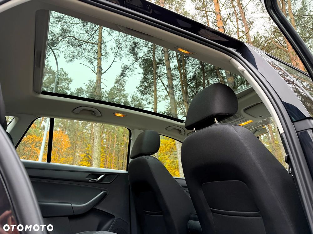 Skoda RAPID 1.4 TSI Edition DSG - 15