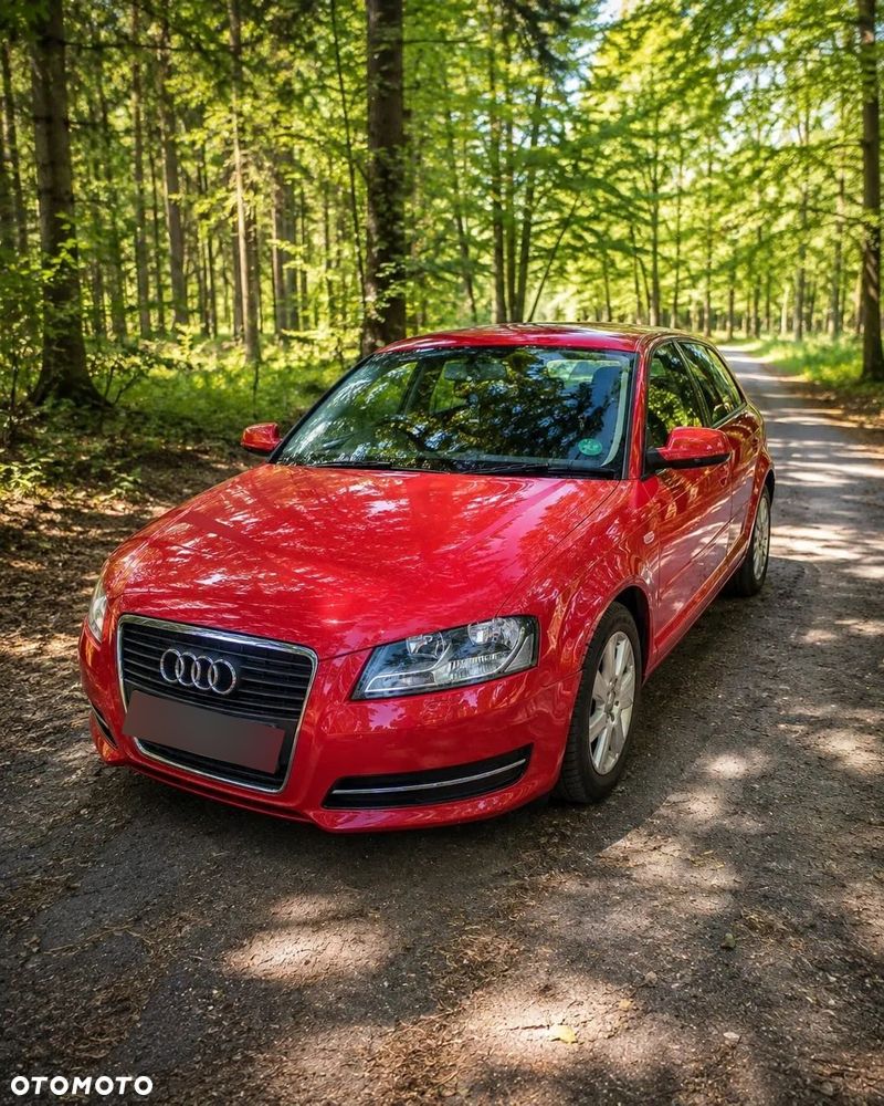 Audi A3 Sportback 1.6 TDI DPF Ambition - 2