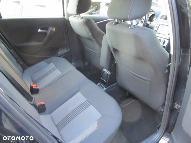 Volkswagen Polo 1.2 TSI Blue Motion Technology Allstar - 12