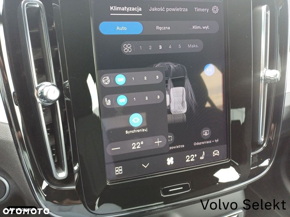 Volvo XC 40 - 24