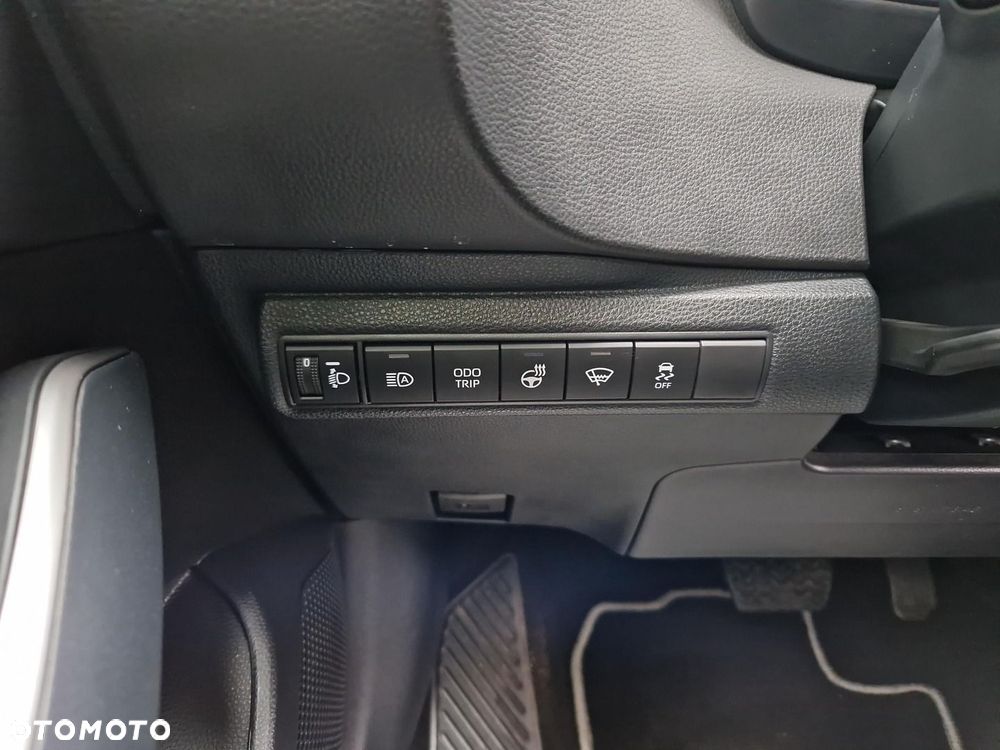 Toyota Corolla 1.8 Hybrid Comfort - 19