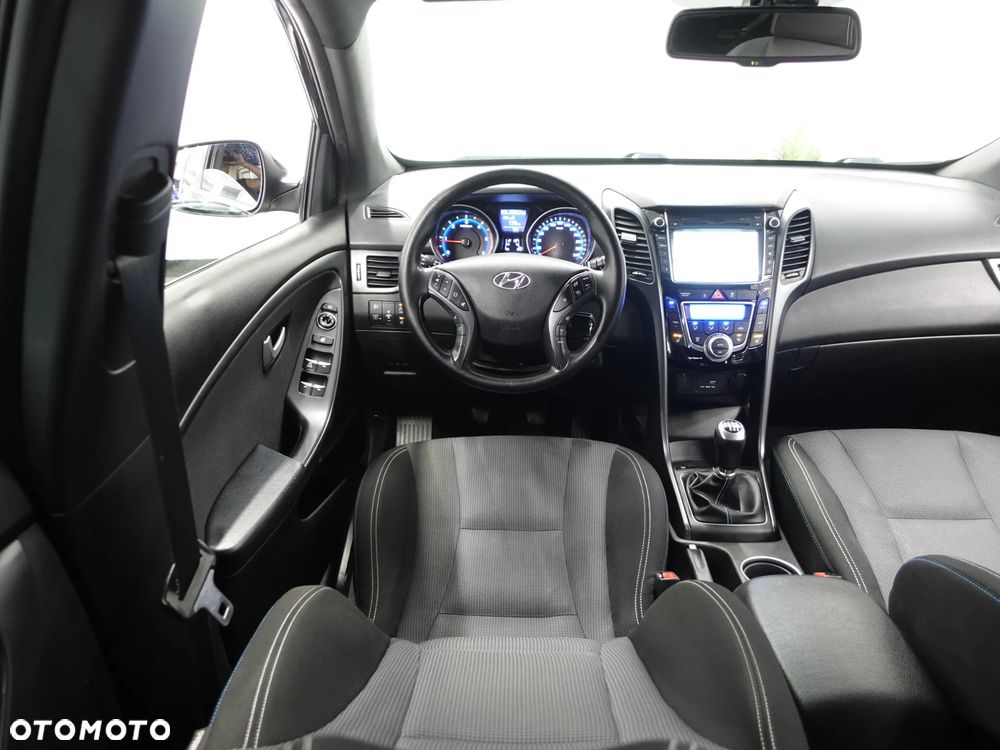 Hyundai i30 1.6 CRDI Passion - 27