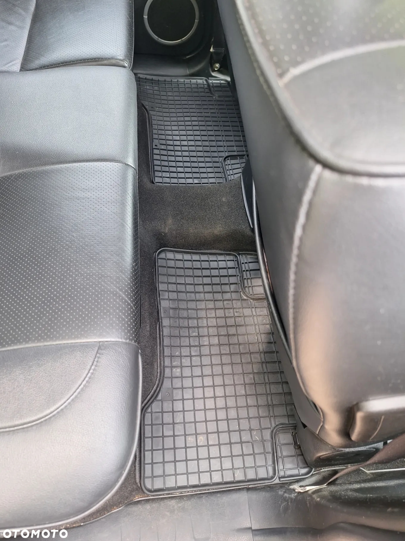 Suzuki Grand Vitara 2.4 De Luxe - 11