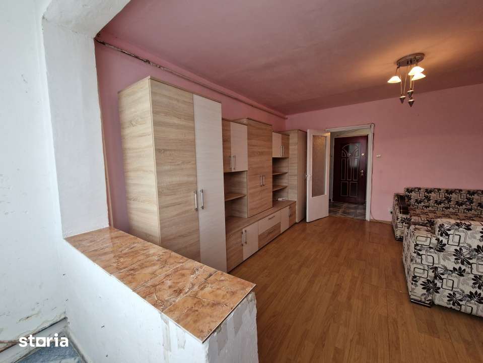 Garsoniera 30 mp – Etaj 2 – Luminisului - Imagine principală: 3/8