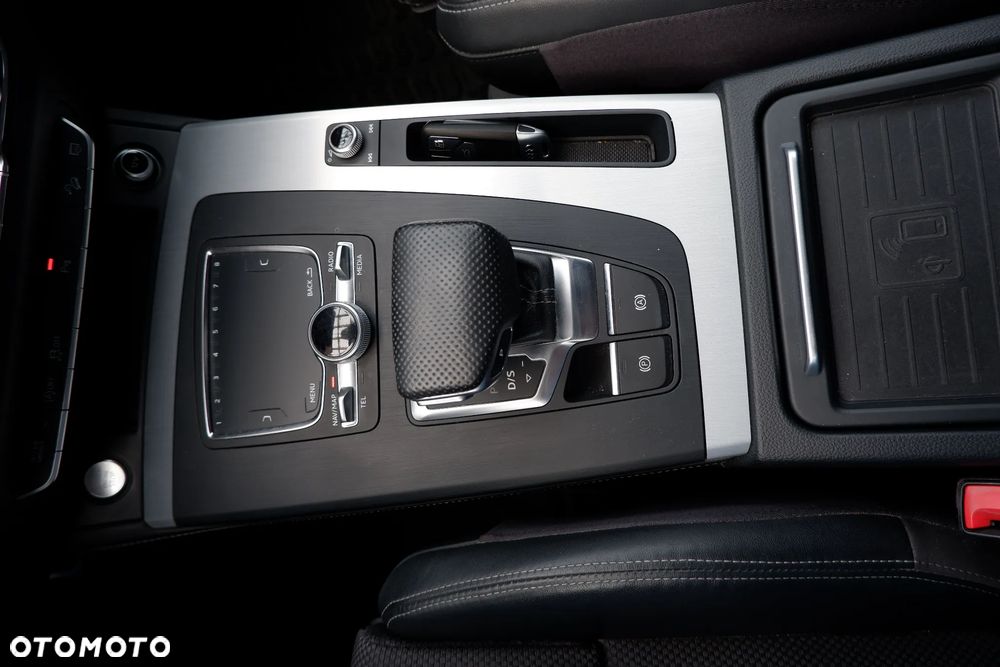 Audi Q5 2.0 TDI Quattro S tronic - 28