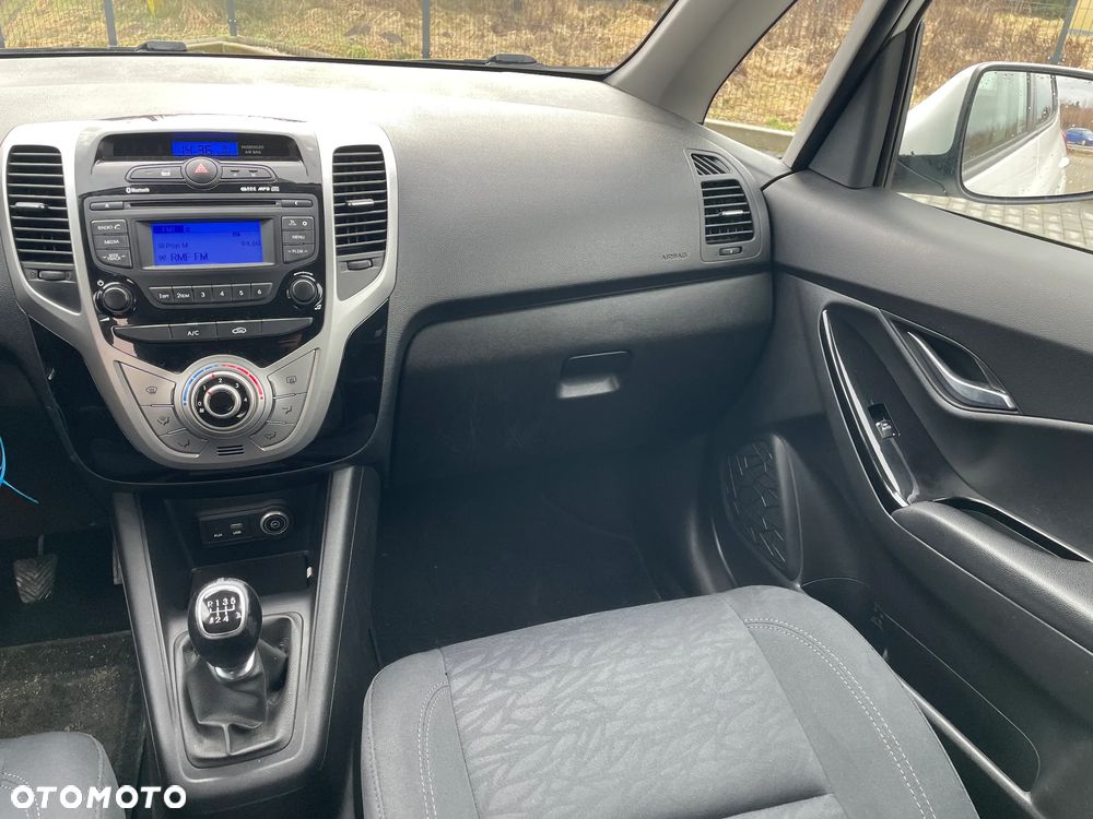 Hyundai ix20 1.4 blue Comfort - 15