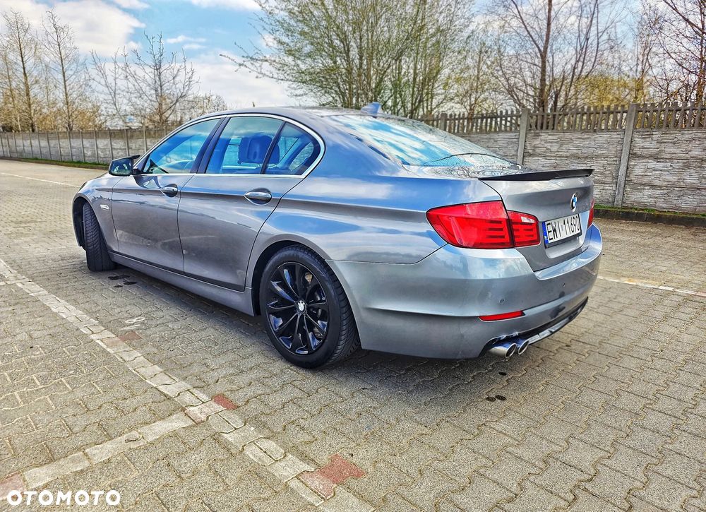 BMW Seria 5 520d - 5
